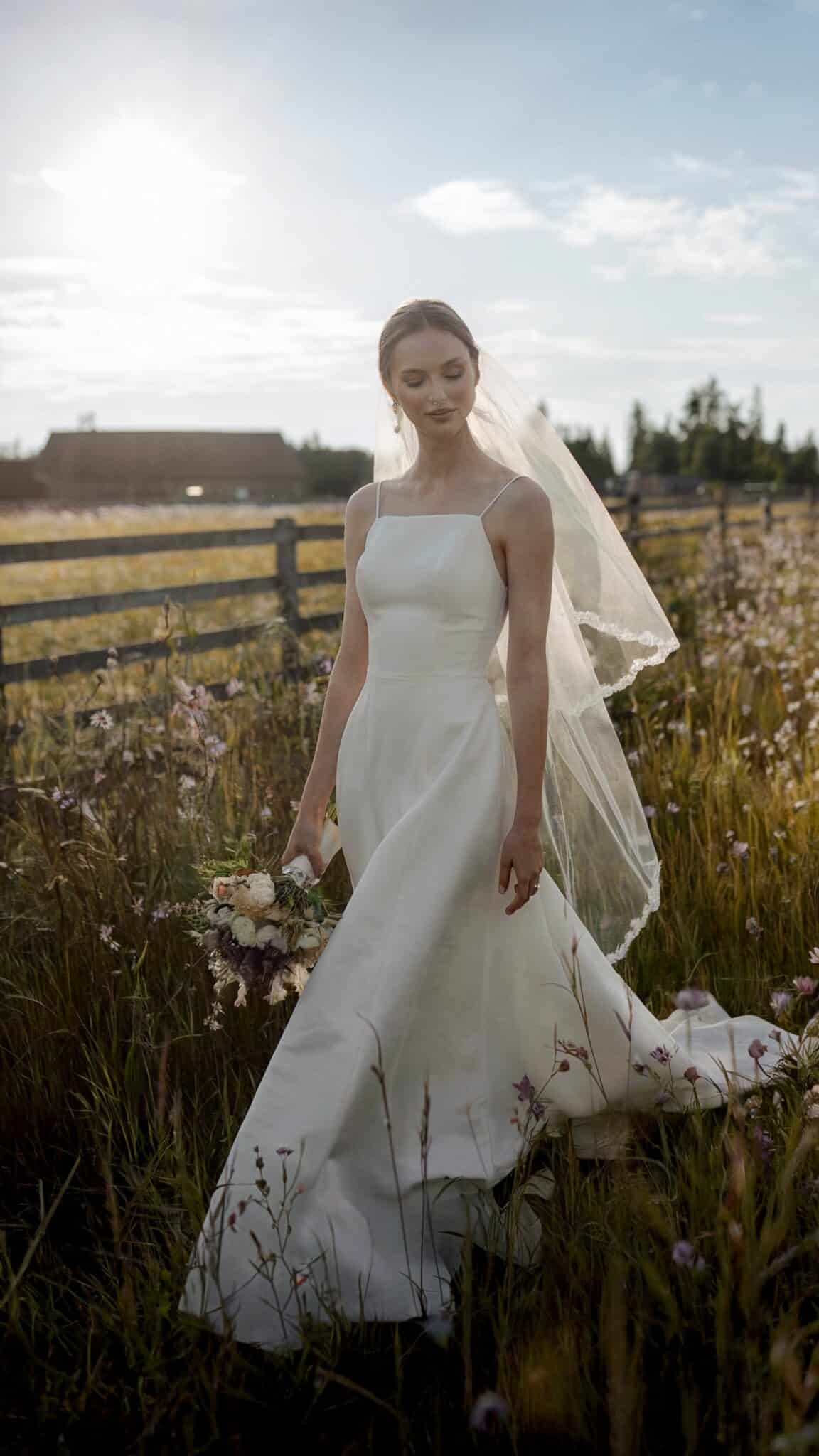 15 Best Summer Wedding Dresses for Bride - 2025