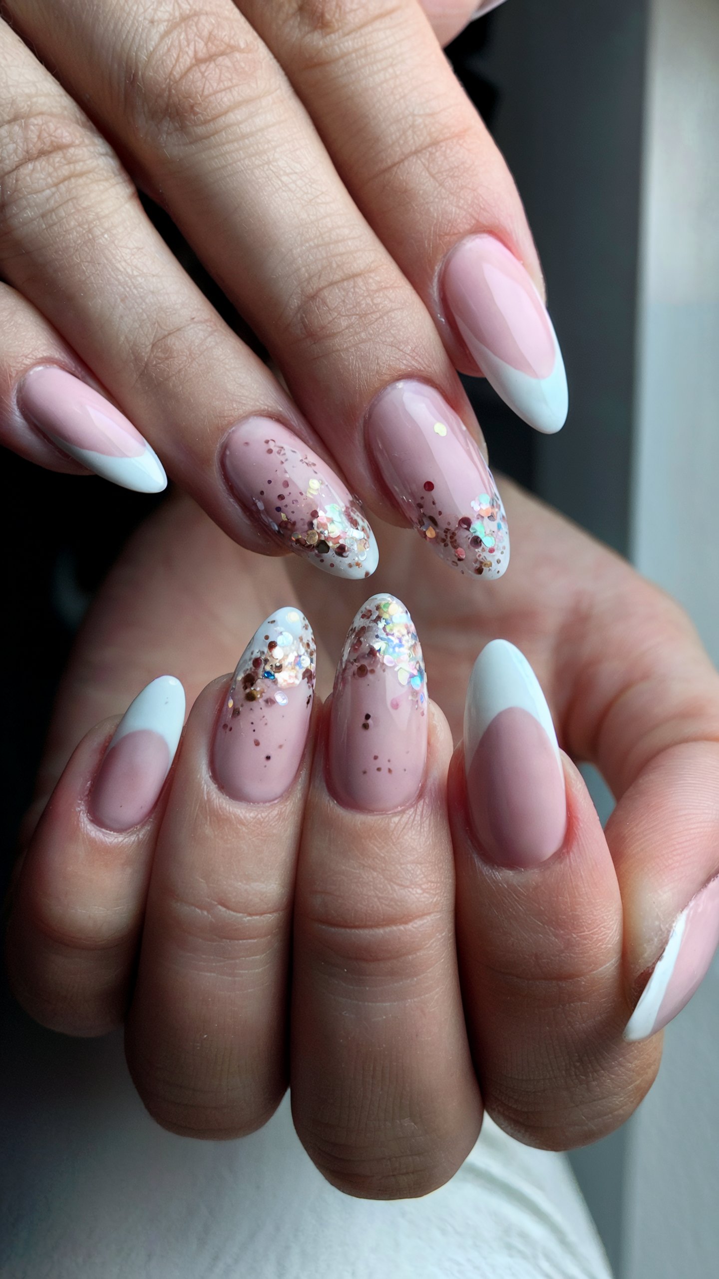 Complete your look with these 10 stunning graduation nails ideas. From milky swirls to graduation cap accents, find the perfect design for your celebration.