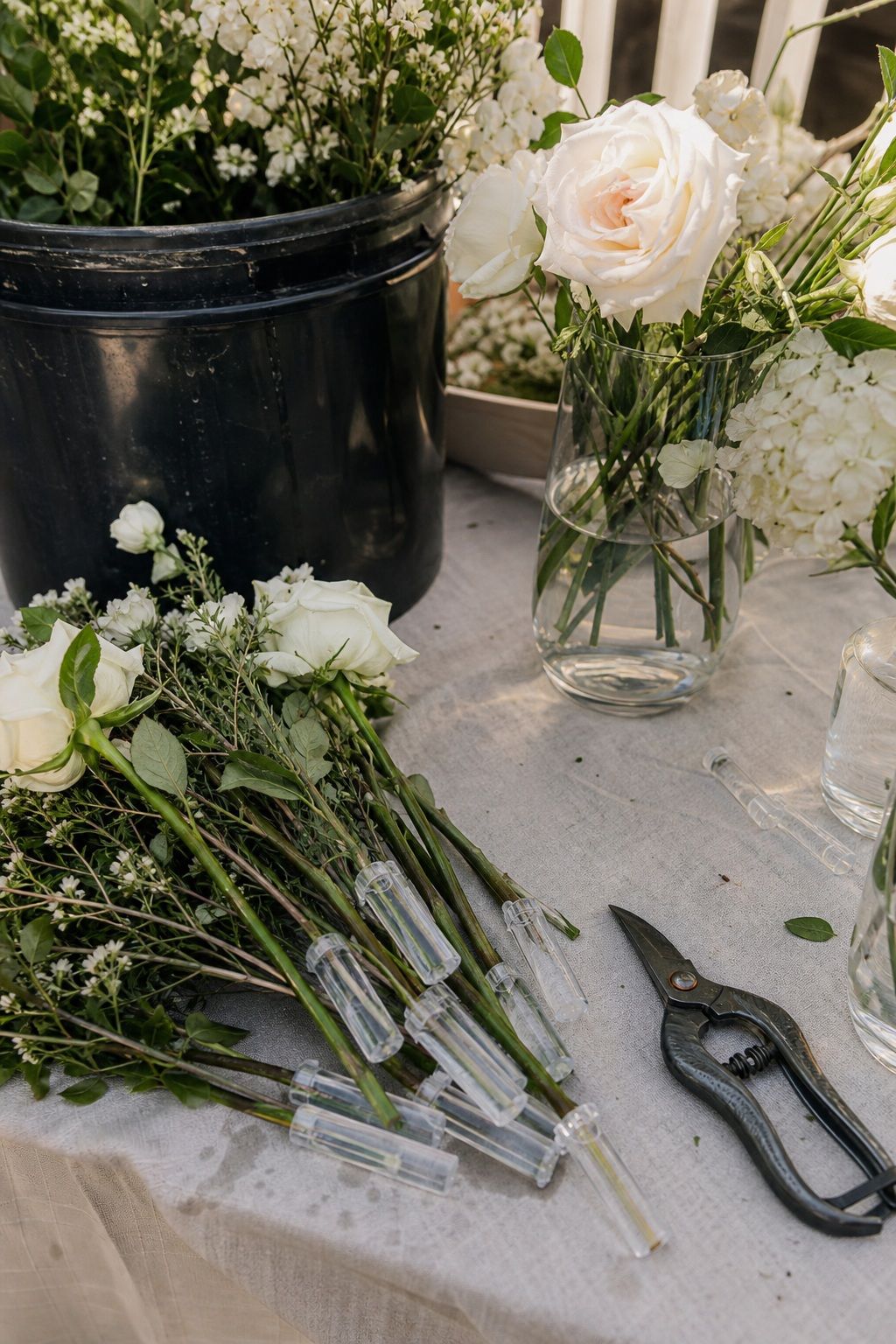 Use Hydration Tubes for All Outdoor Florals small apartment idea for Top 18 Summer Wedding Vibe Ideas to Capture That Effortless Sunlit Feel.
