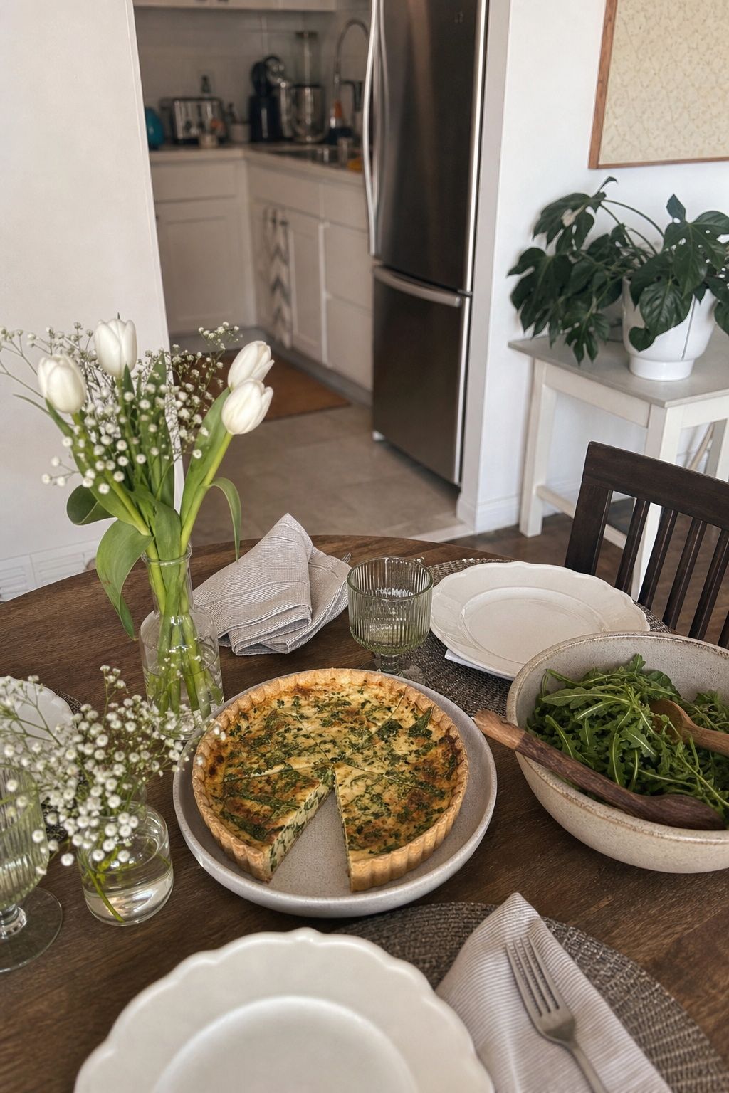 Quiche for a Versatile Spring Dish small apartment idea for Top 16 Easter Food Ideas for a Full Holiday Menu.