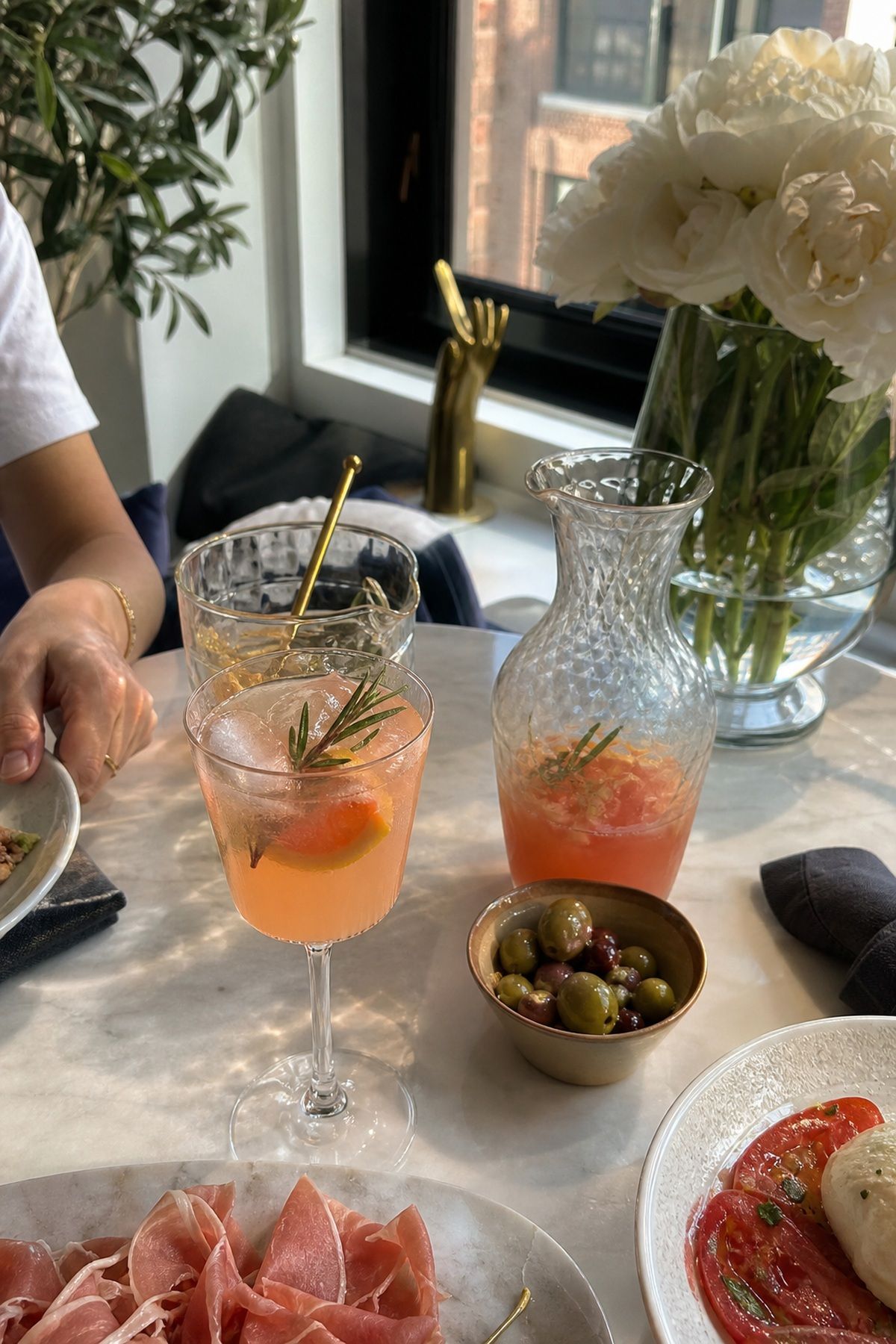A Single Signature Cocktail small apartment idea for Top 17 Hosting Lunch Ideas for an Easy Afternoon Gathering.