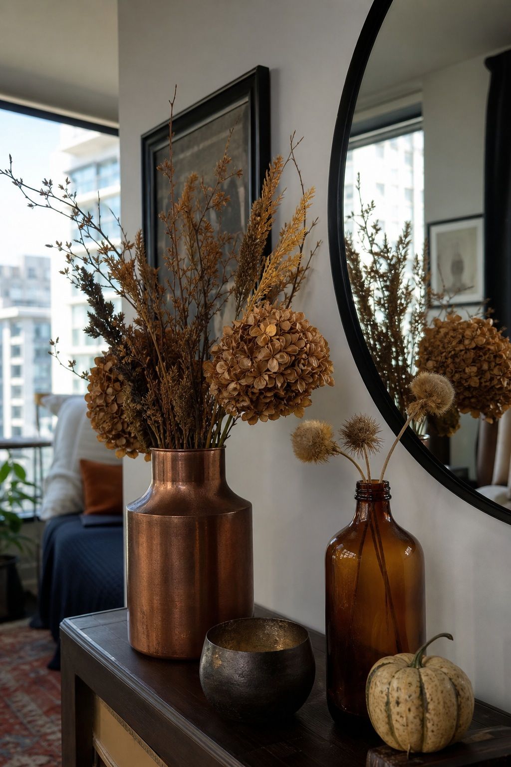 Display Dried Florals in Copper and Amber small apartment idea for Top 16 Moody Fall Decor Ideas for Small Apartments.